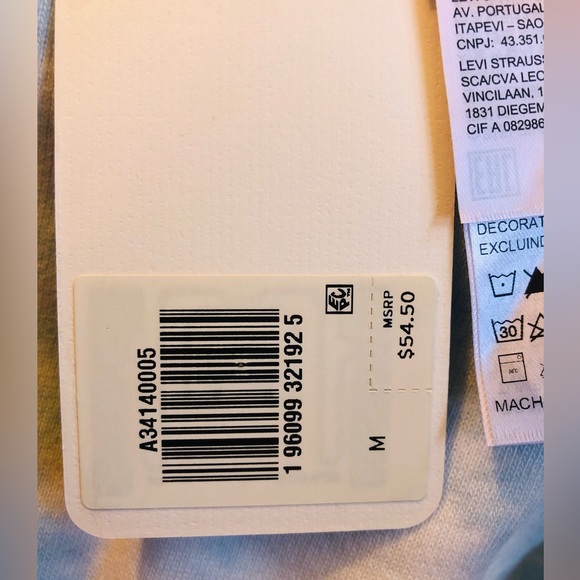 Levi’s cropped sweater - Picture 5 of 5